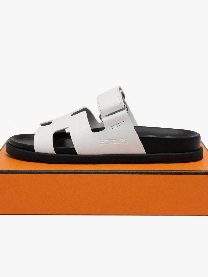 foxy sandals
