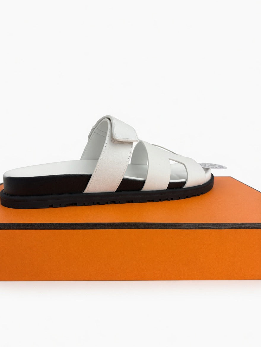 foxy sandals